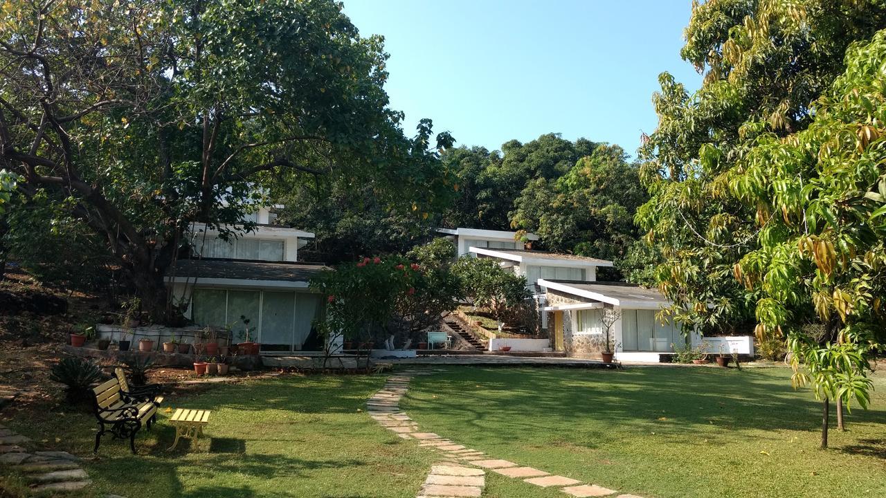 V Resorts Mahua Bagh Murud Nāndgaon Екстериор снимка