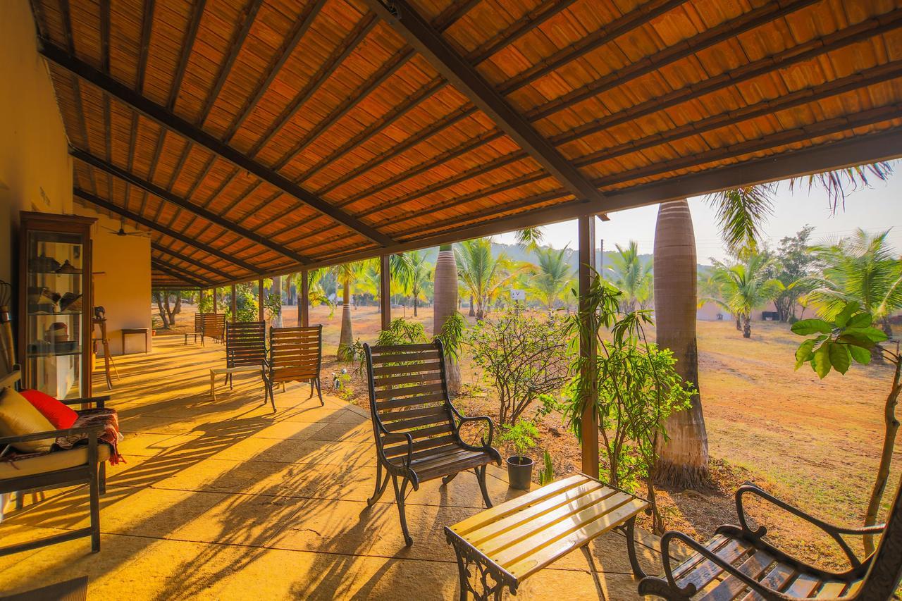 V Resorts Mahua Bagh Murud Nāndgaon Екстериор снимка