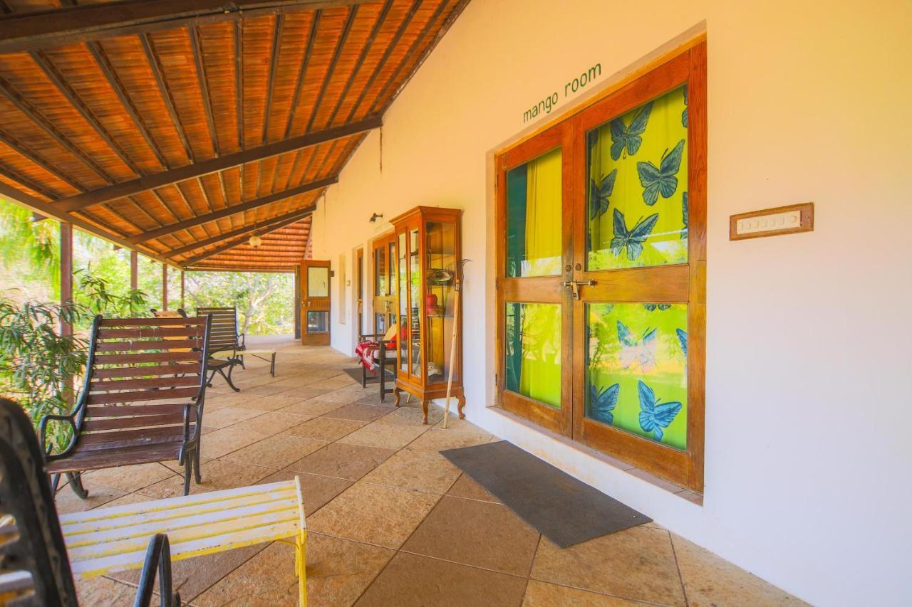 V Resorts Mahua Bagh Murud Nāndgaon Екстериор снимка