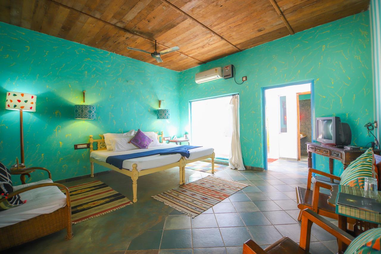 V Resorts Mahua Bagh Murud Nāndgaon Екстериор снимка